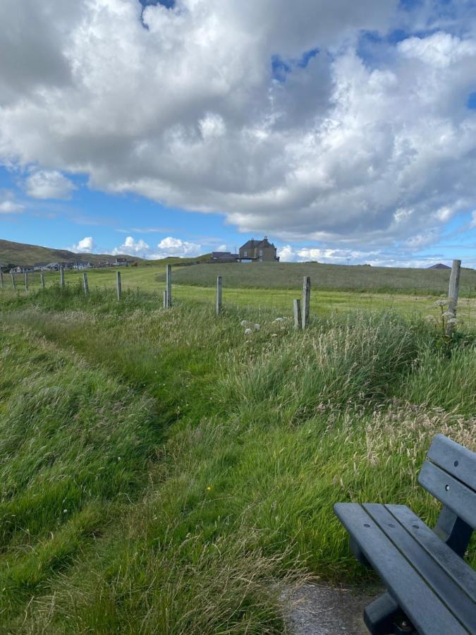 Westhall Annex Lerwick Exteriör bild